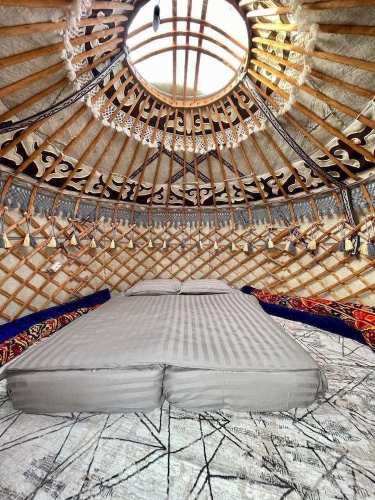 Agat Yurt Camp