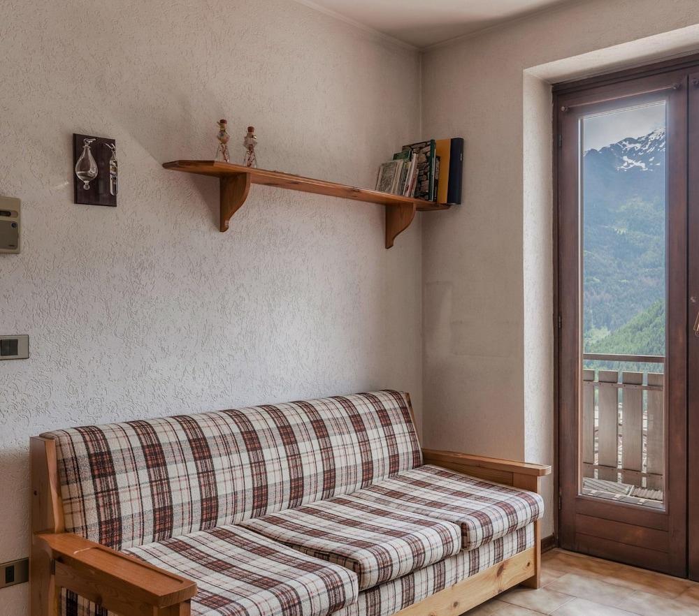 Uno Sguardo Sulle Cime