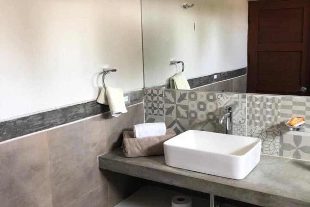 1bedstudiohuanchaco/balcony/closetolocalsights