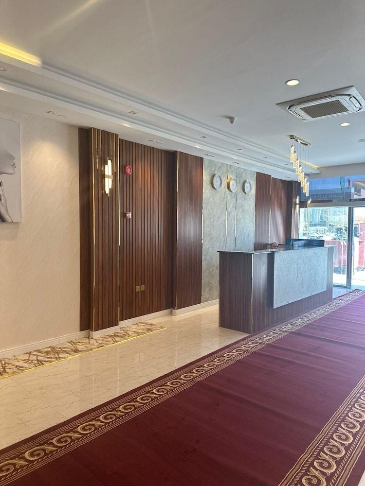 New Holiday Serviced Apartments