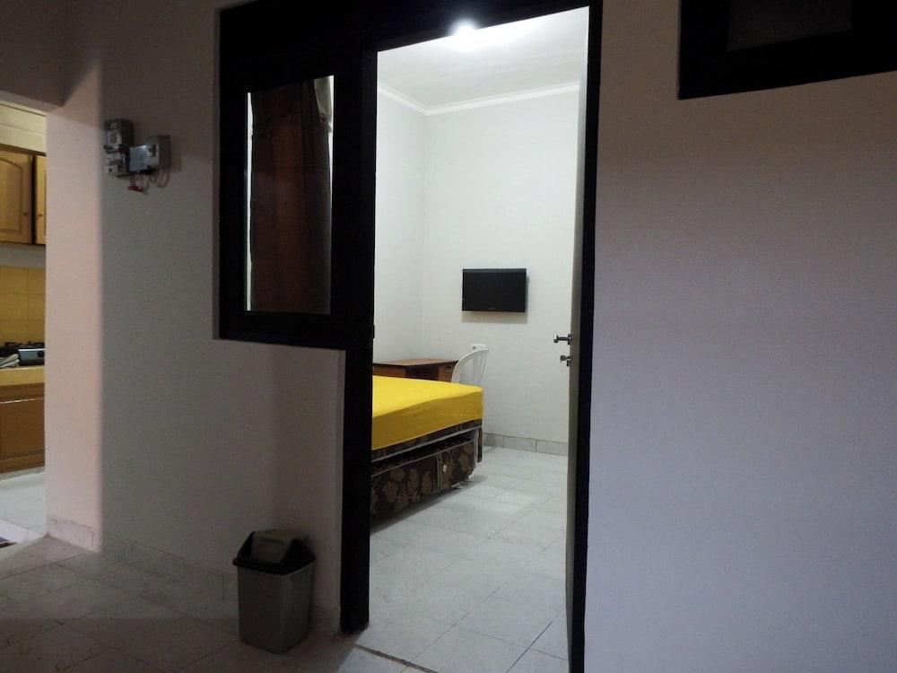 Kingkost Karangjati 1