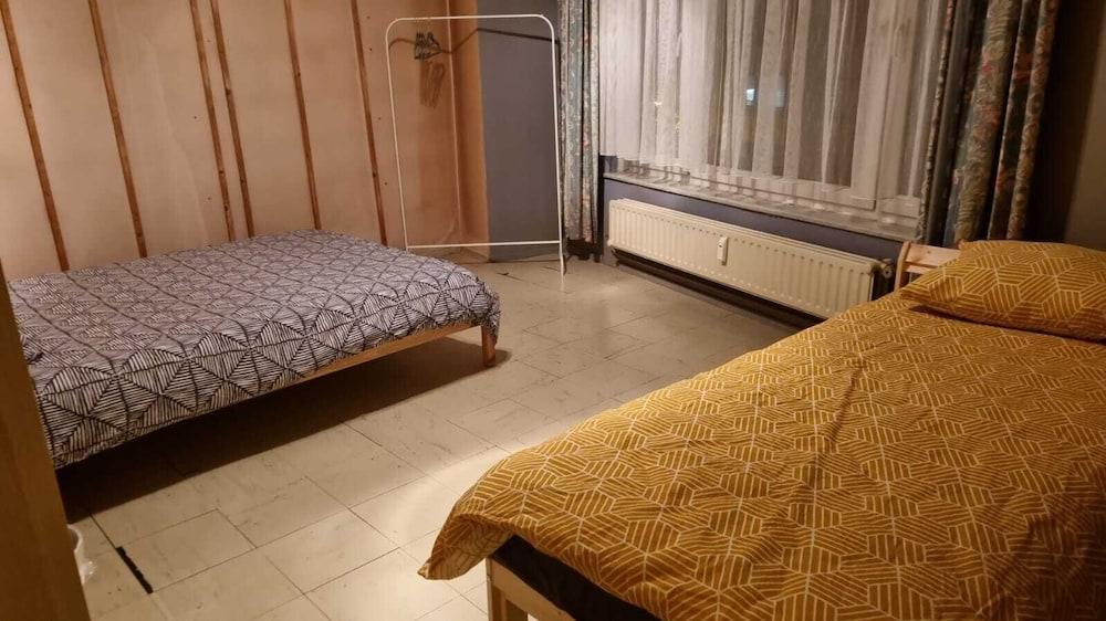 Superb Flat 3 Bedrooms Private Parking