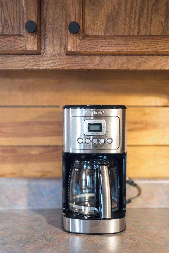 Red Feather Cabins 150