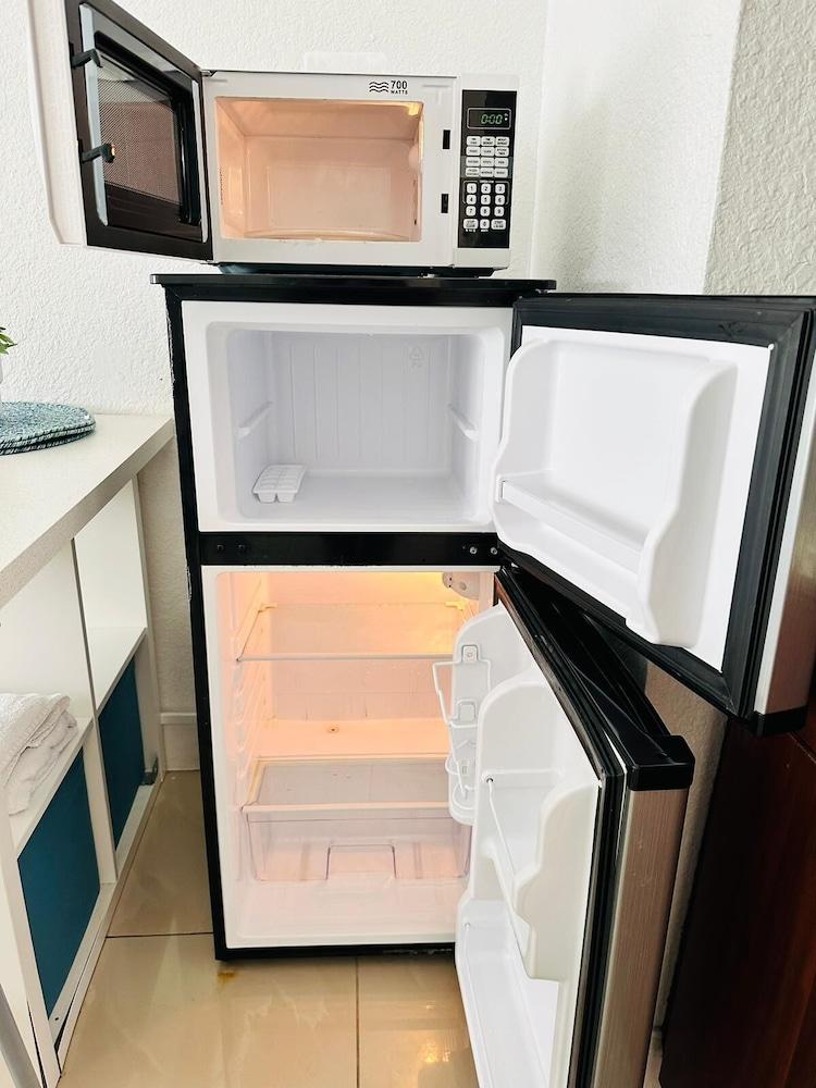 3801 Indian Creek Dr