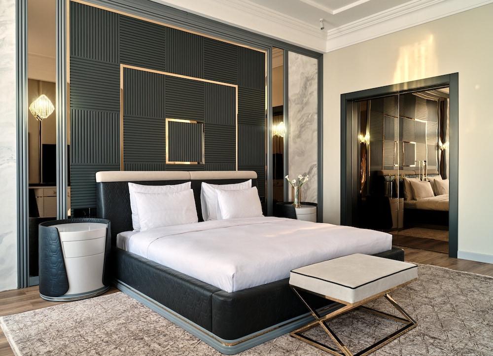 Crowne Plaza Tashkent by IHG