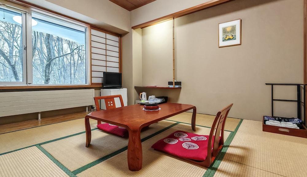 BERJAYA HAKKODA SKI RESORT