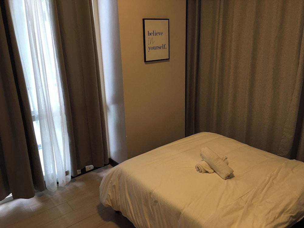 One Pacific Residence by HiveRooms