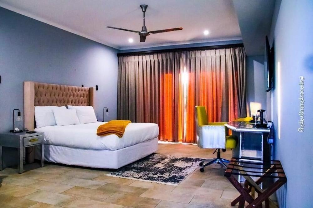 Edrange Luxury Lodge