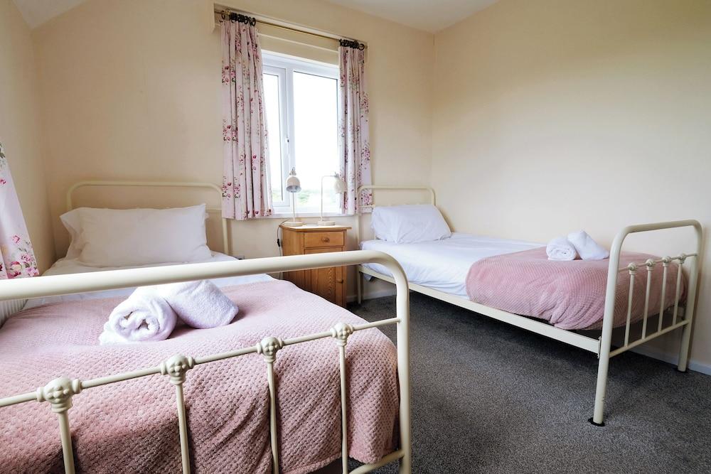 Primrose Farm Cottage - 3 Bed - Rhossili