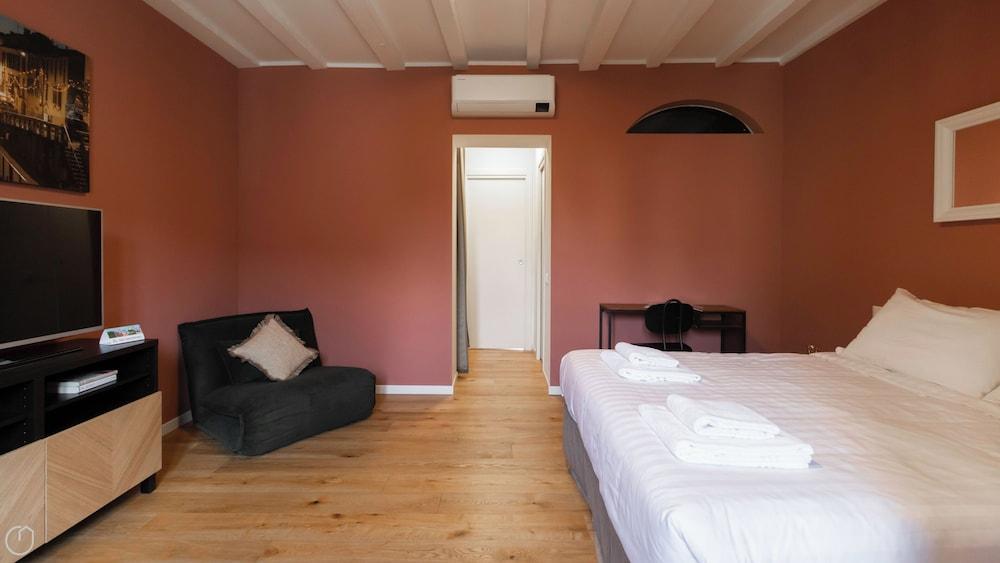 Italianway - Aleardi 10