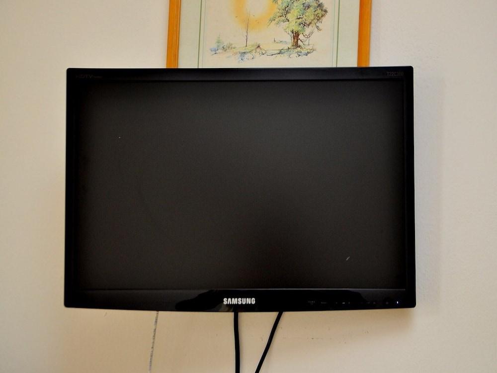 Adorable Flat for 5 Guests in a Great Location