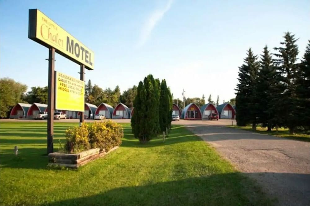 The little chalet motel