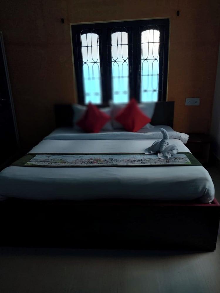 Goroomgo Madison Homes Bhubaneswar