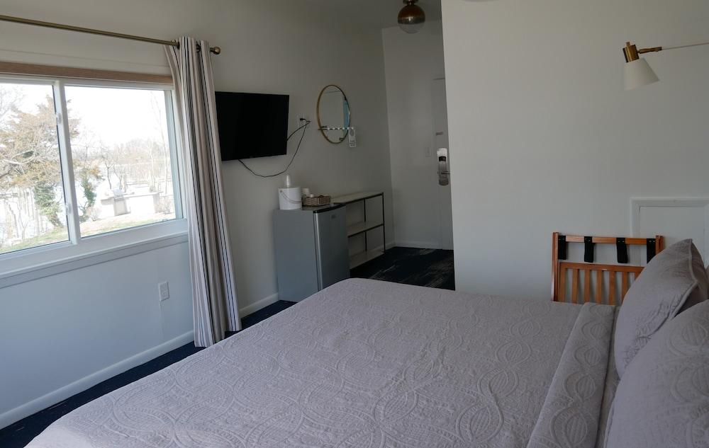 The Lodge at Great Oak Landing