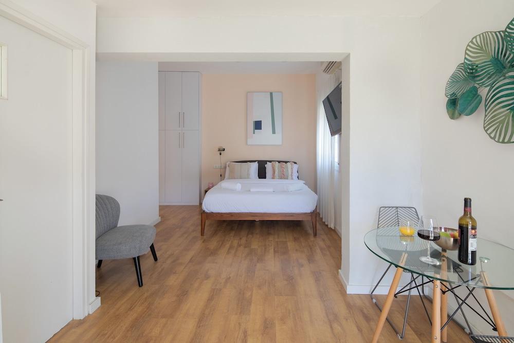 PORT CITY HAIFA BAT GALIM