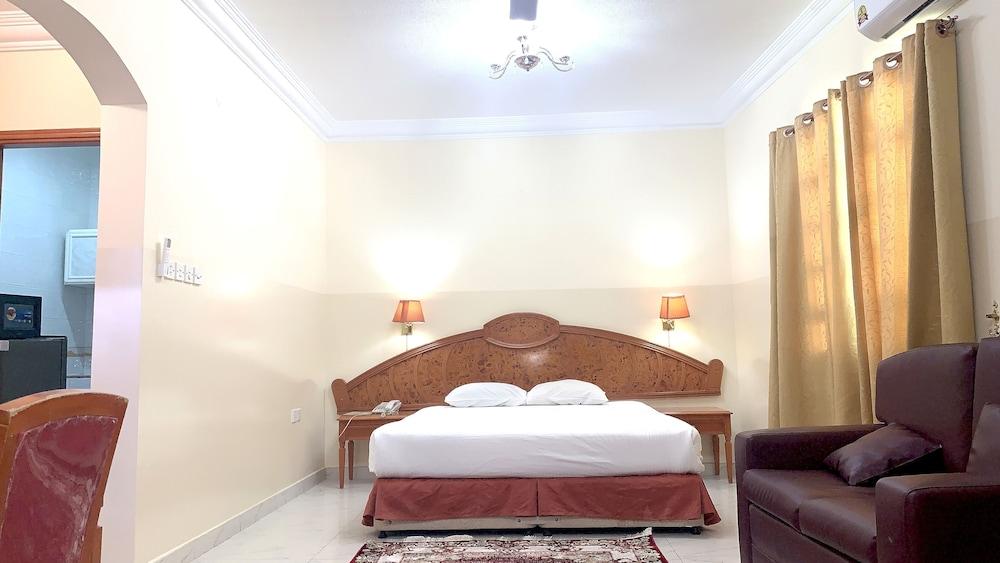 Super OYO 151 Manam 2 Hotel Apartment