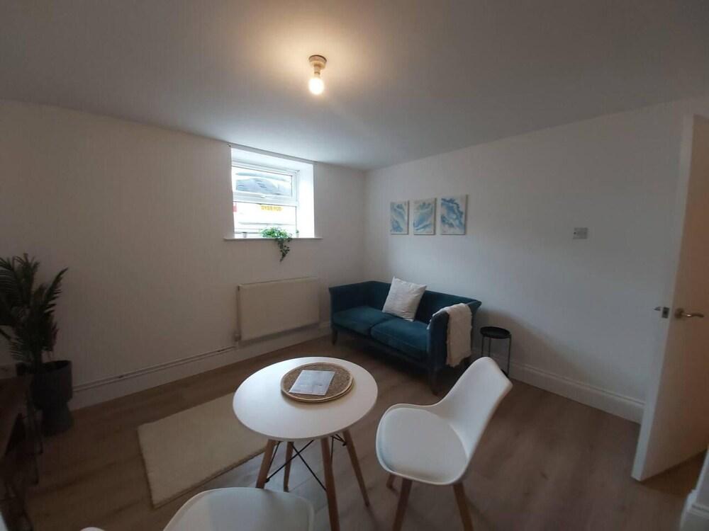 Immaculate 1-bed Apartment on Southsea