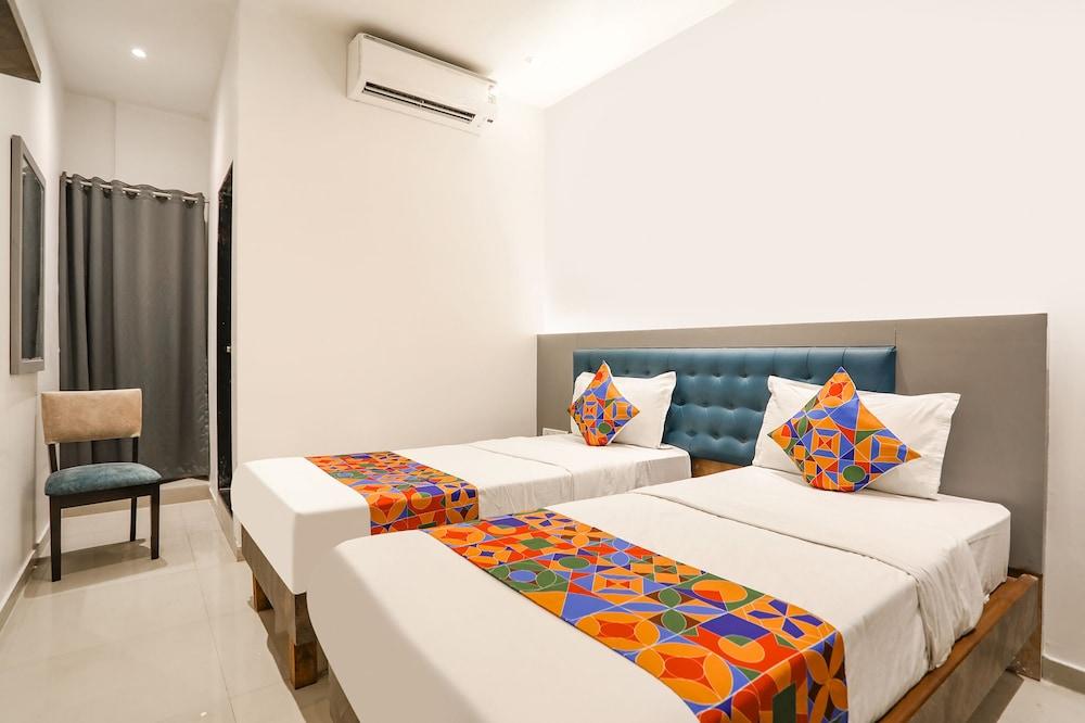 Fabhotel Jr Residency I