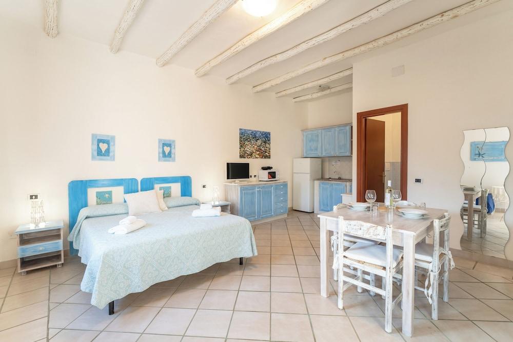 Chic Villa Antonina Studio No2163