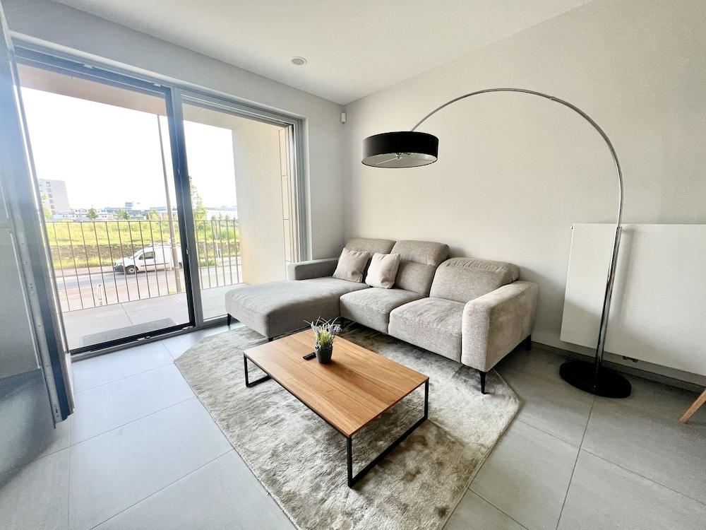 Tranquil Oasis Relax and Unwind ID202