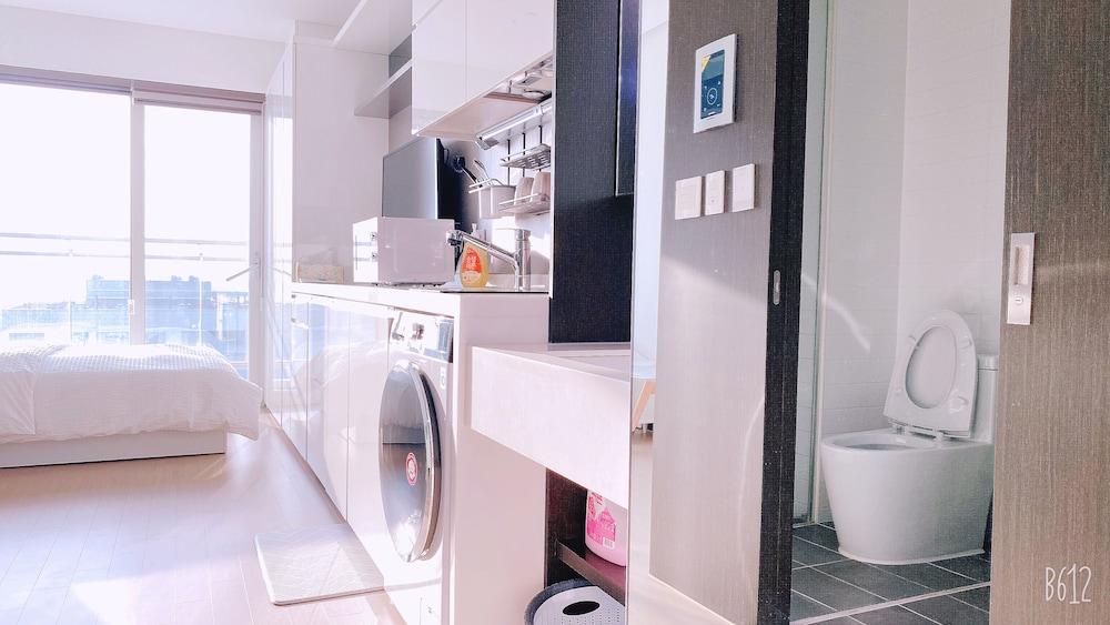 Yeongjong Shine Hotel