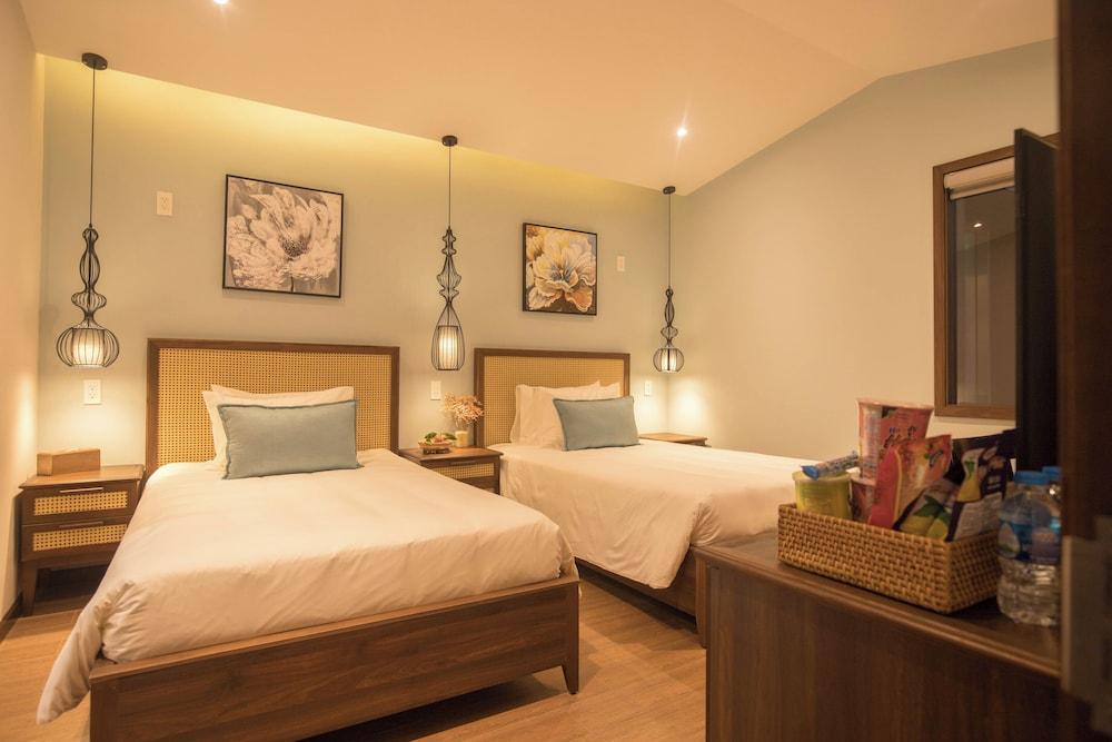 Flower Beachstay & Coffee