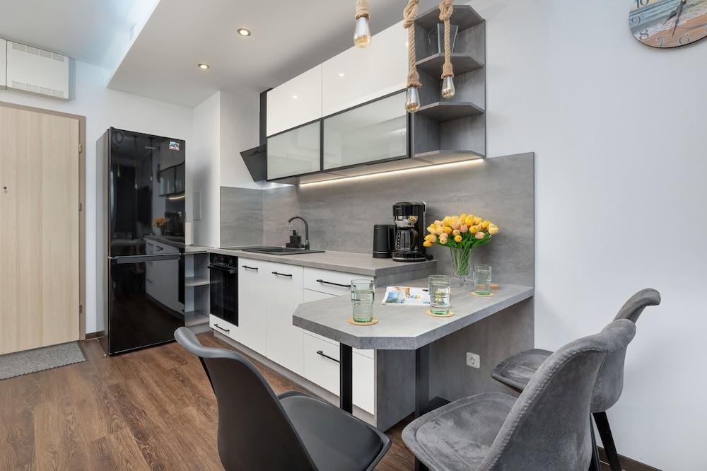 Apartment Luzycka 15 by Renters