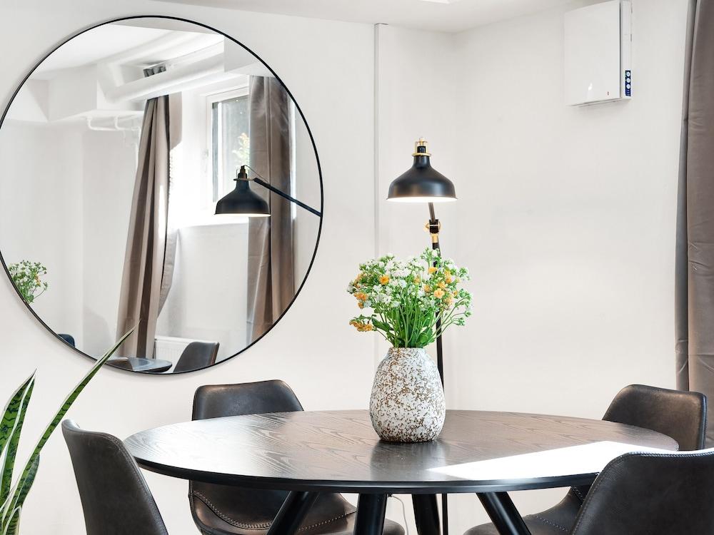 Sanders Charm - Cozy 1-bdr Apt With Shared Garden