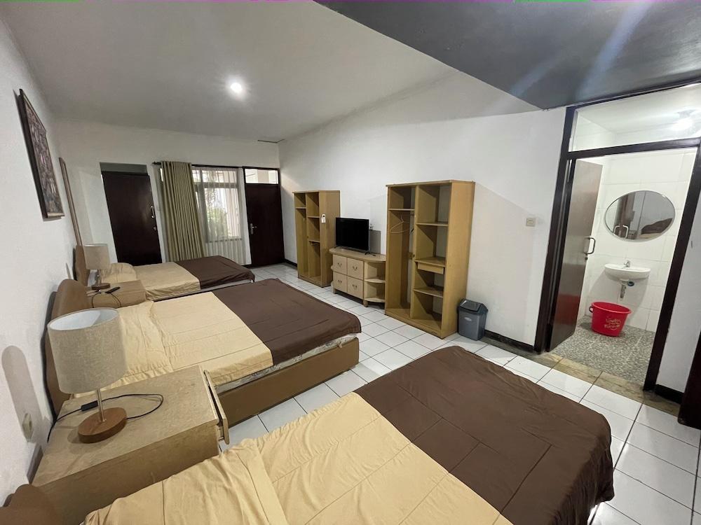 Hotel Gegerkalong Asri