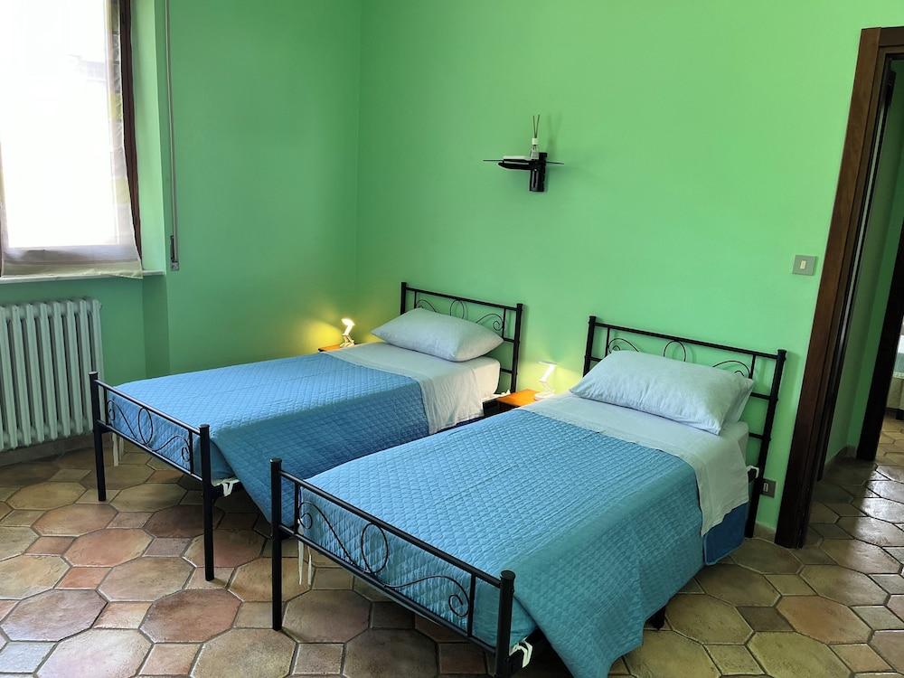 Room-suite Panoramica - Casa T Home Bed