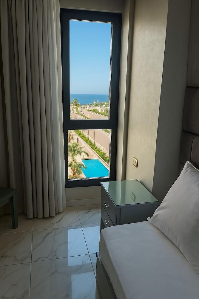 Luxurious Chalet in Porto Said With Beachfront View View