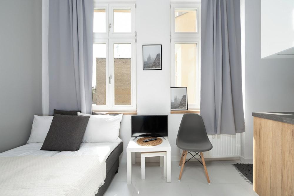 Studio Gasiorowskich8 by Renters