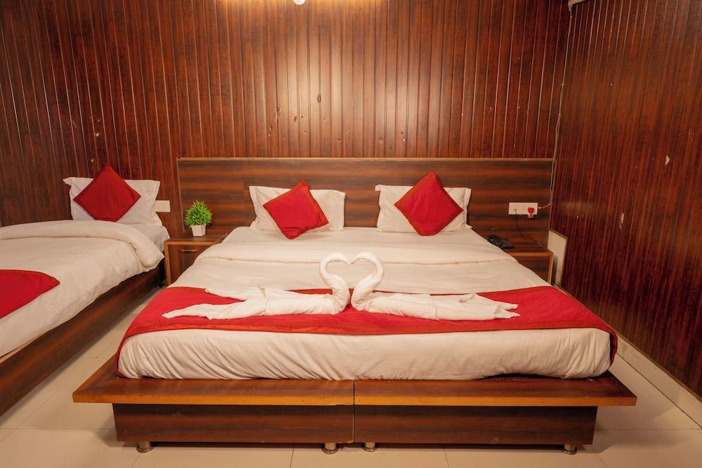 Orchid Hotel and Hostel