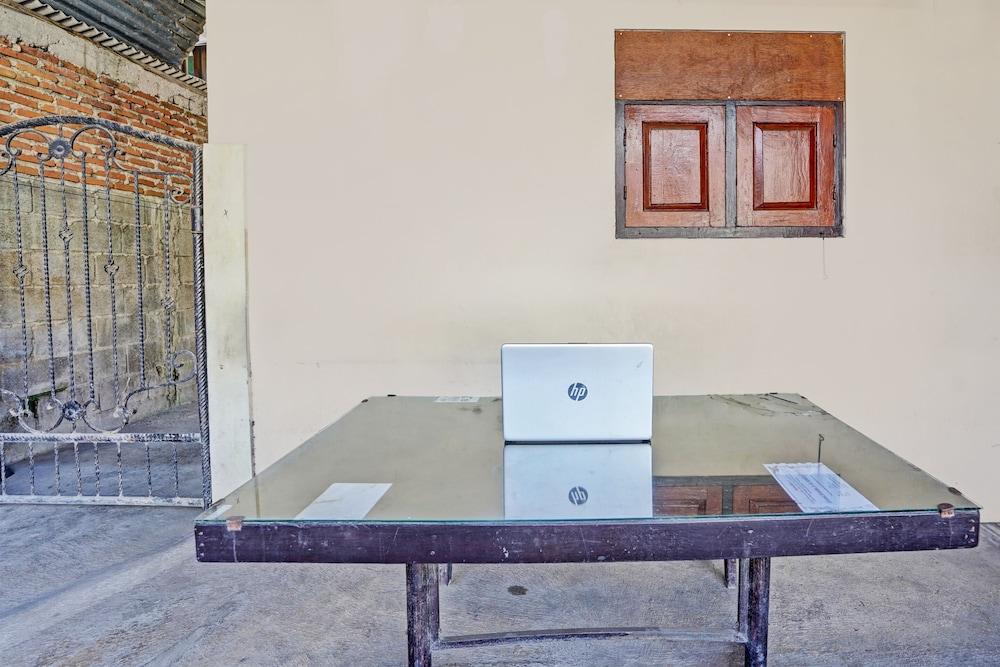 Hotel O Ana Homestay