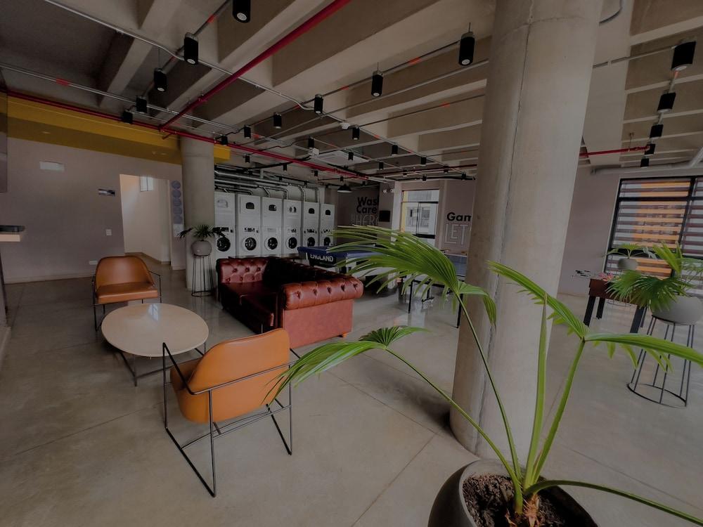 Apartamento Alto Living