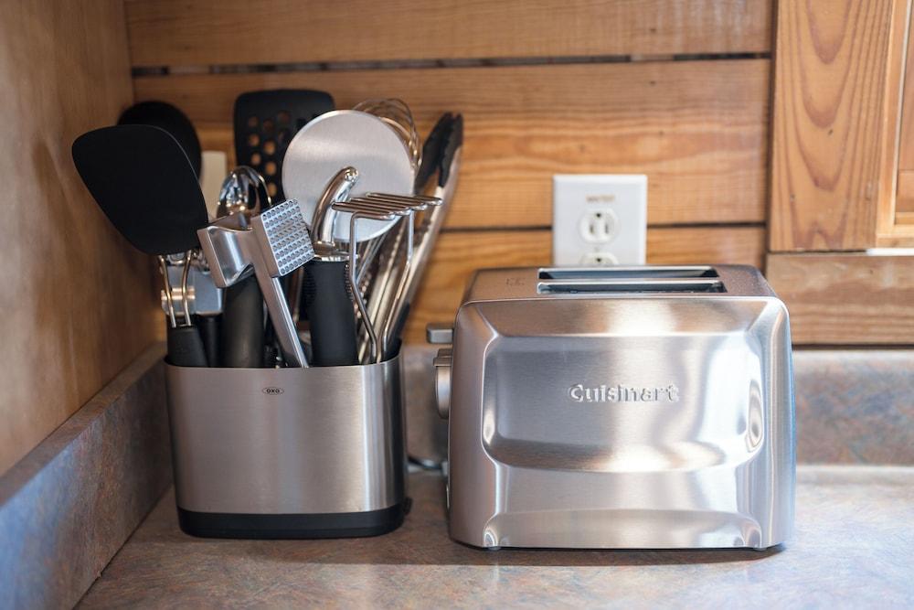 Red Feather Cabins 173