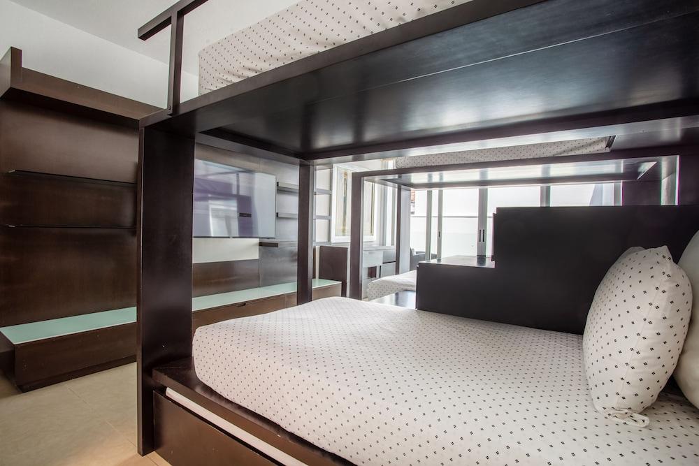 Private Pool - Near Beach - Restaurants