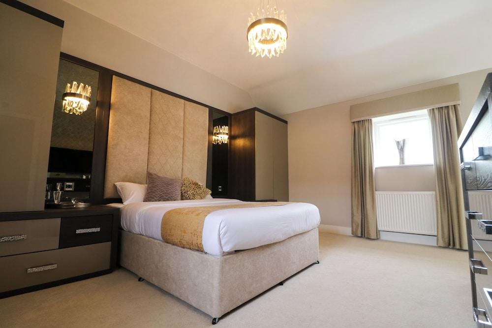 Northumberland Luxury Stays - The Chivits