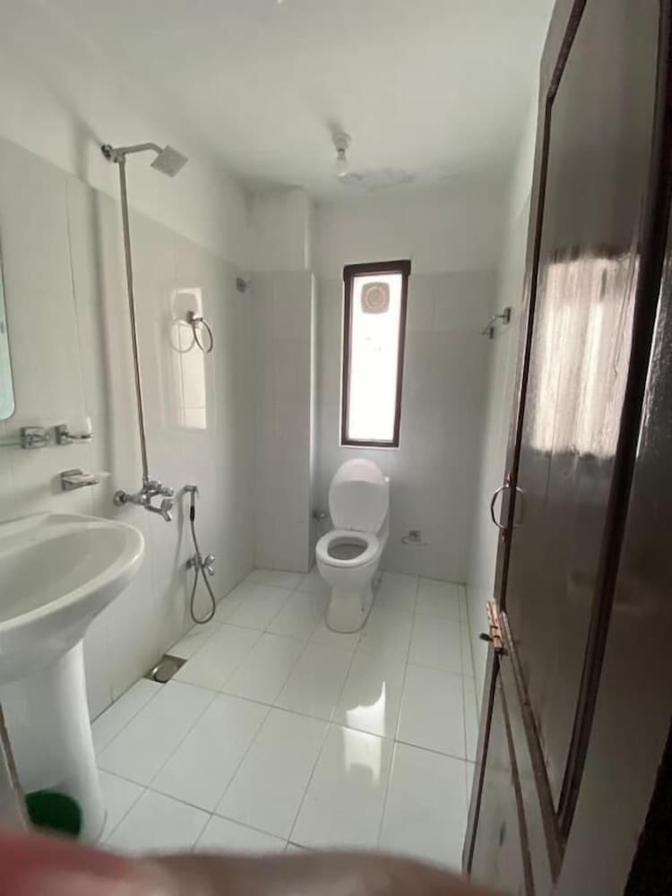 Alpha Hotel and Restaurant