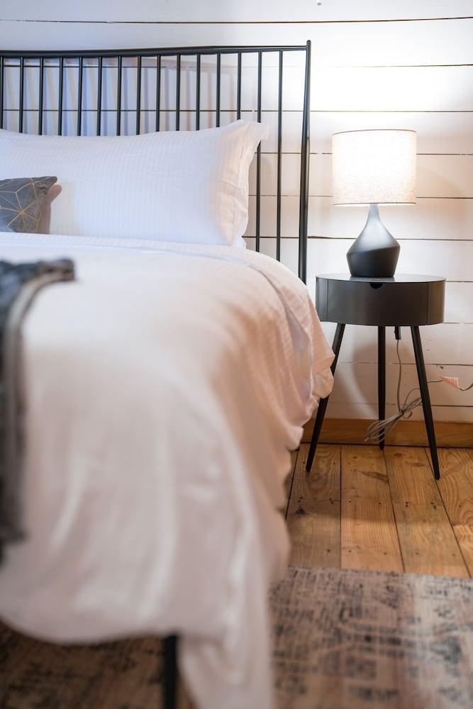 Red Feather Cabins 270