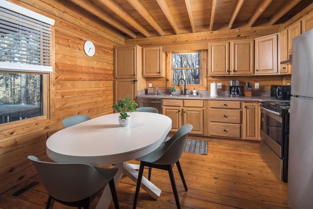 Red Feather Cabins 270