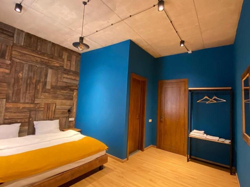 Hotel Misty Mountain