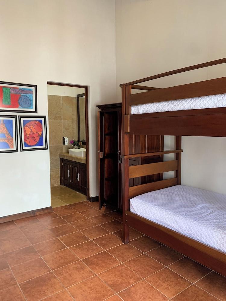 Casa Portal de Antigua