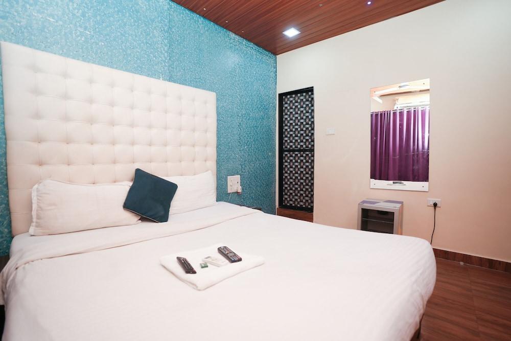 Hotel Om Residency