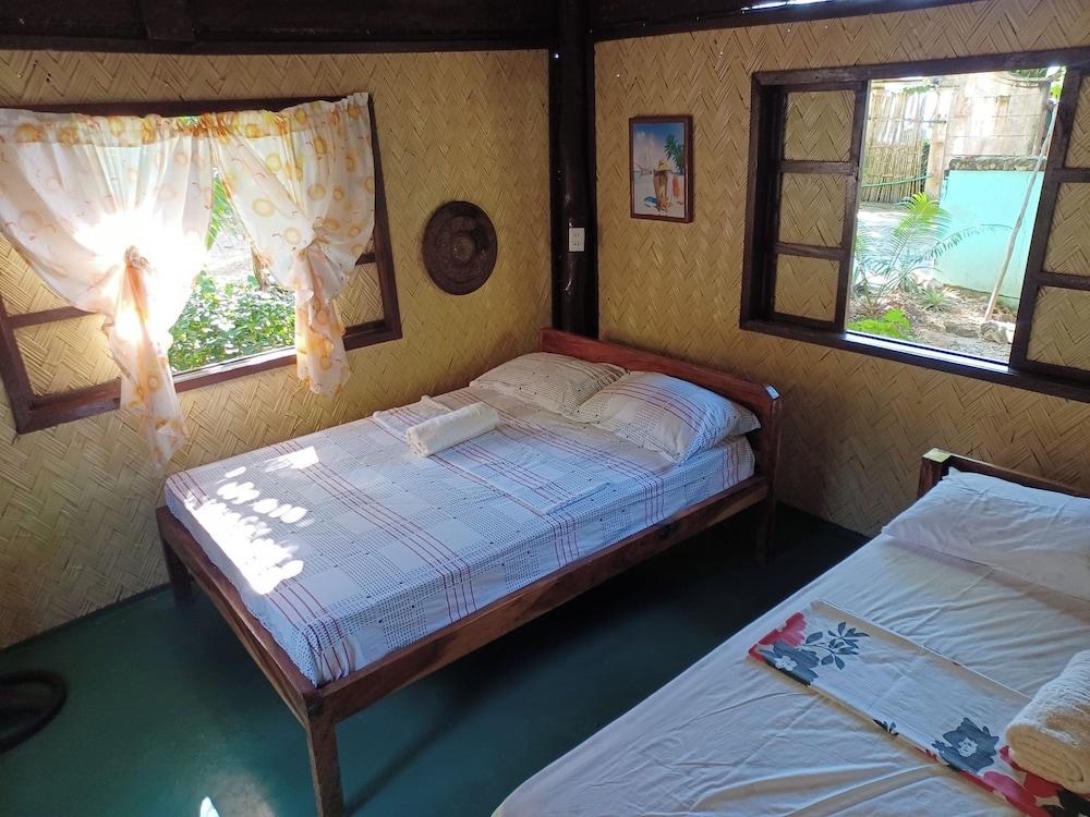 Concepcion Divers Lodge