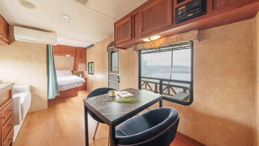 Taean Bibi Artglamping