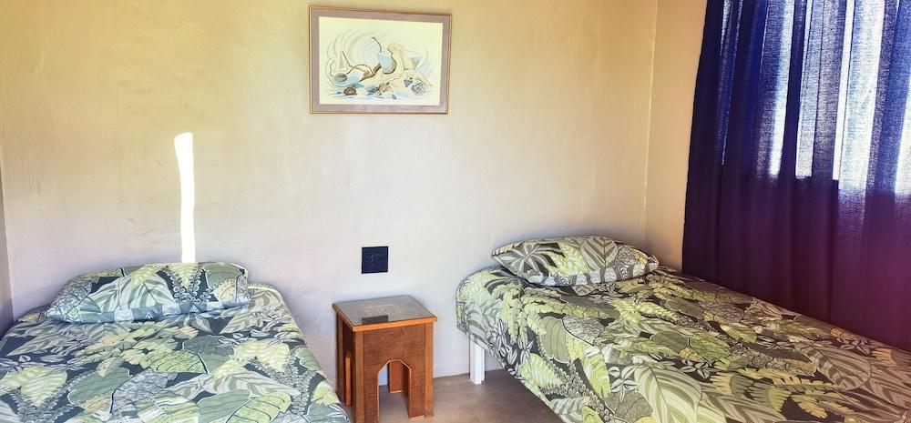 Moonsong Backpackers