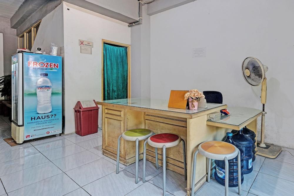 Collection O 92864 Mitra Residence