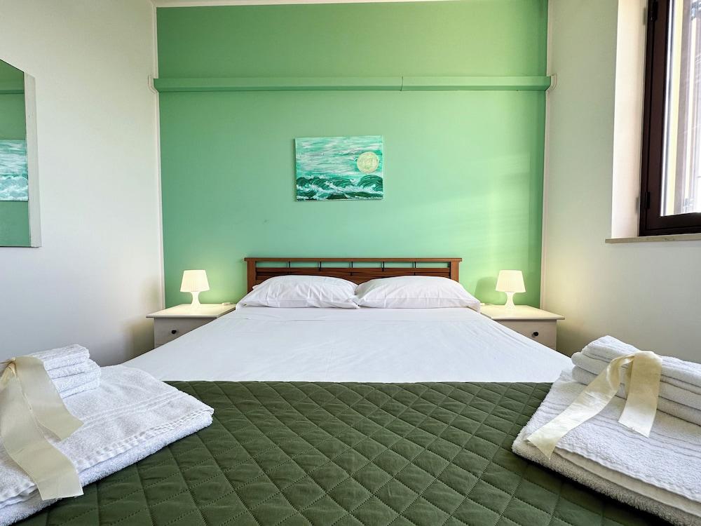 Calauriia Apartments Marzamemi