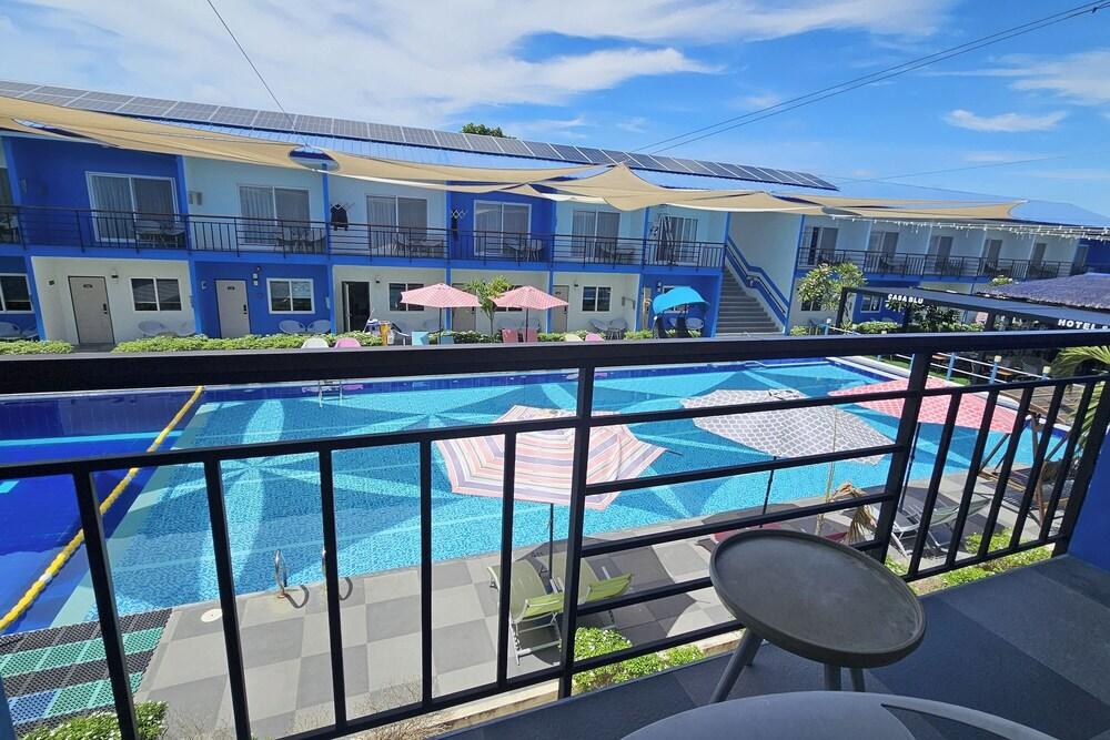 Casa Blu Hotel & Resort